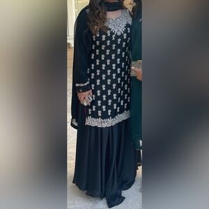 Black Heavily Embellished Pakistani Kameez & Gharara